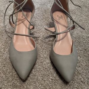 NBW Grey heel with tie around ankle